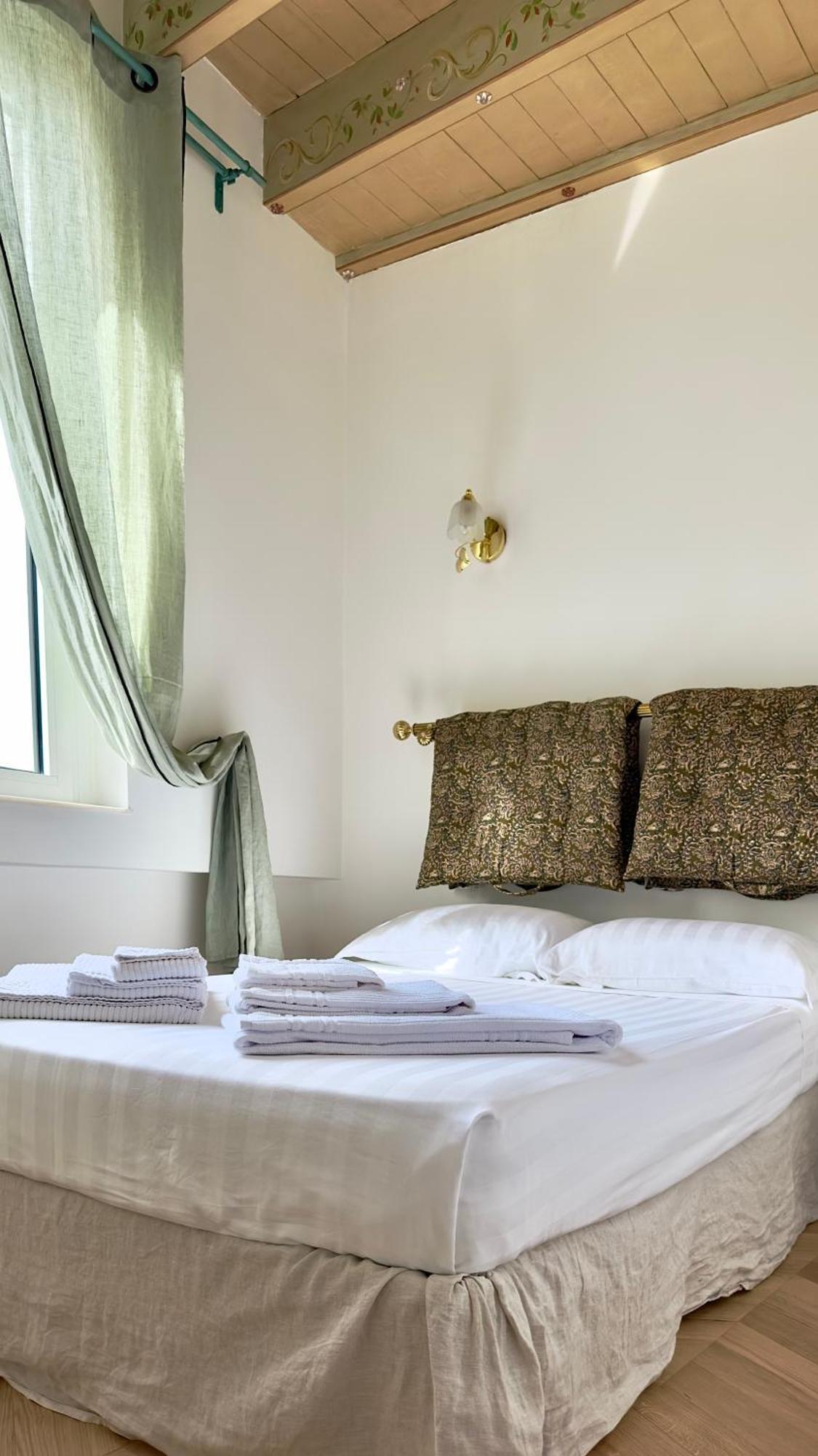 L'Echelle Rouge Aparthotel Кан Екстериор снимка